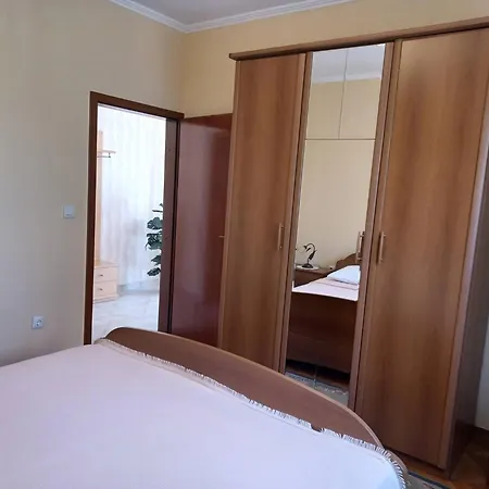 For A And Cosy A2 Zadar